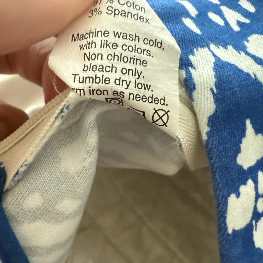 J. Crew Blue and White Cotton Chino Side Zip‎ 5'' inseam Shorts City Fit- 6